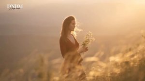 DNDM & Umar Keyn - D’octobre