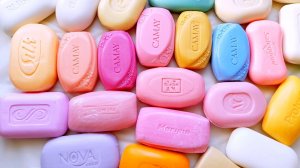 АСМР ШУРШАНИЕ. РАСКЛАДЫВАЮ КРАСОЧНОЕ МЫЛО. ШЕЛЕСТ БУМАЖНЫХ ОБЕРТОК!