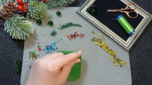 Подарок своими руками из бисера ,фетра и бусин. Как вышить брошь .