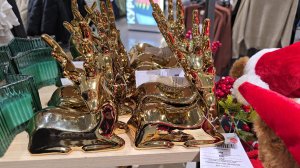 Вот так завоз! Невероятная новогодняя красота в магазине СИН. Кстати, цены адекватные. Олени,мышки.