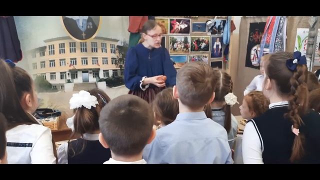 В севастопольской школе № 26 выставка ЗЕРНА рассказывает о живом народном наследии смотреть онлайн