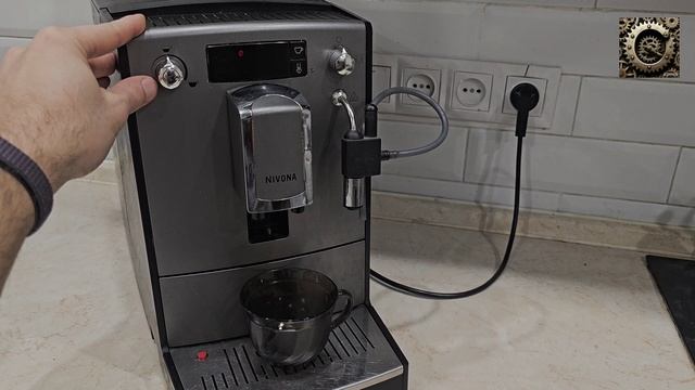 Обзор Опыт использования Nivona CofeRomatica NICR 525 такая же как 555 550 560