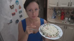 Хроника в городе в конце ноября 2025 года. Достоевский и крабовый салат неклассический Новому Году