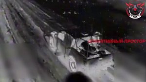 🔥☠ Ночная погоня удалась: горящая машина хохлов озарила ночное небо под Красным Лиманом.