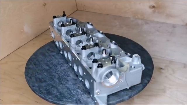 ГБЦ 4D56, D4BH пустая Starex, Terracan, Galloper, L200, Pajero 2200042522