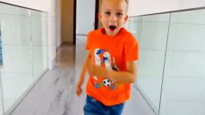 История для детей с надувными игрушками!