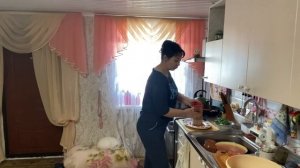 🍳НА, ОБЕД сварила  БОРЩ и пожарила МЯСО🍖 СЕГОДНЯ убираю стираю готовлю 🧑🏻