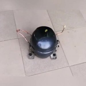 Сделал из старого электродвигателя лобзик.