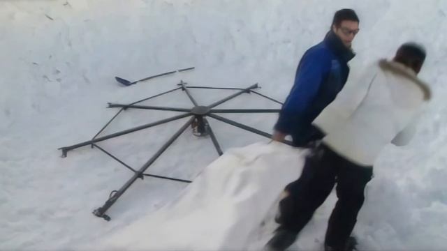 Галилео  Как построить целую деревню из снега?