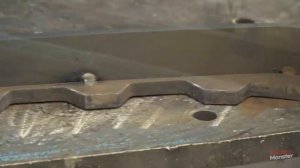 Процесс изготовления грейфера для экскаватора. Завод тяжелого оборудования в Корее