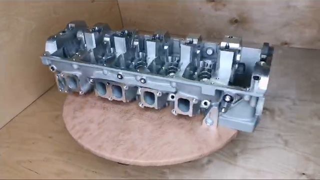 Головка блока ГБЦ BAC, BPE, AXD, AXE VW Transporter, Touareg 2.5 220003063D