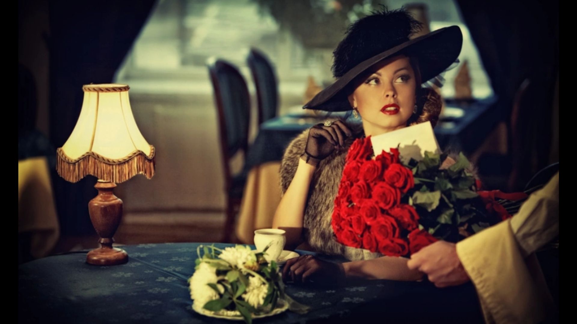 Мадам смотреть онлайн