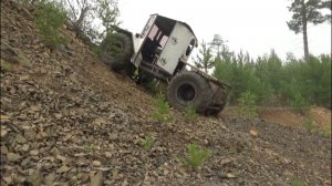 Тест  вездехода в каменном карьере