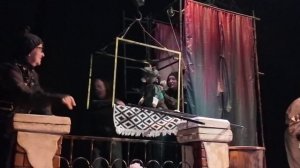 В гости к тете кошке. Добрая история на сцене театра кукол