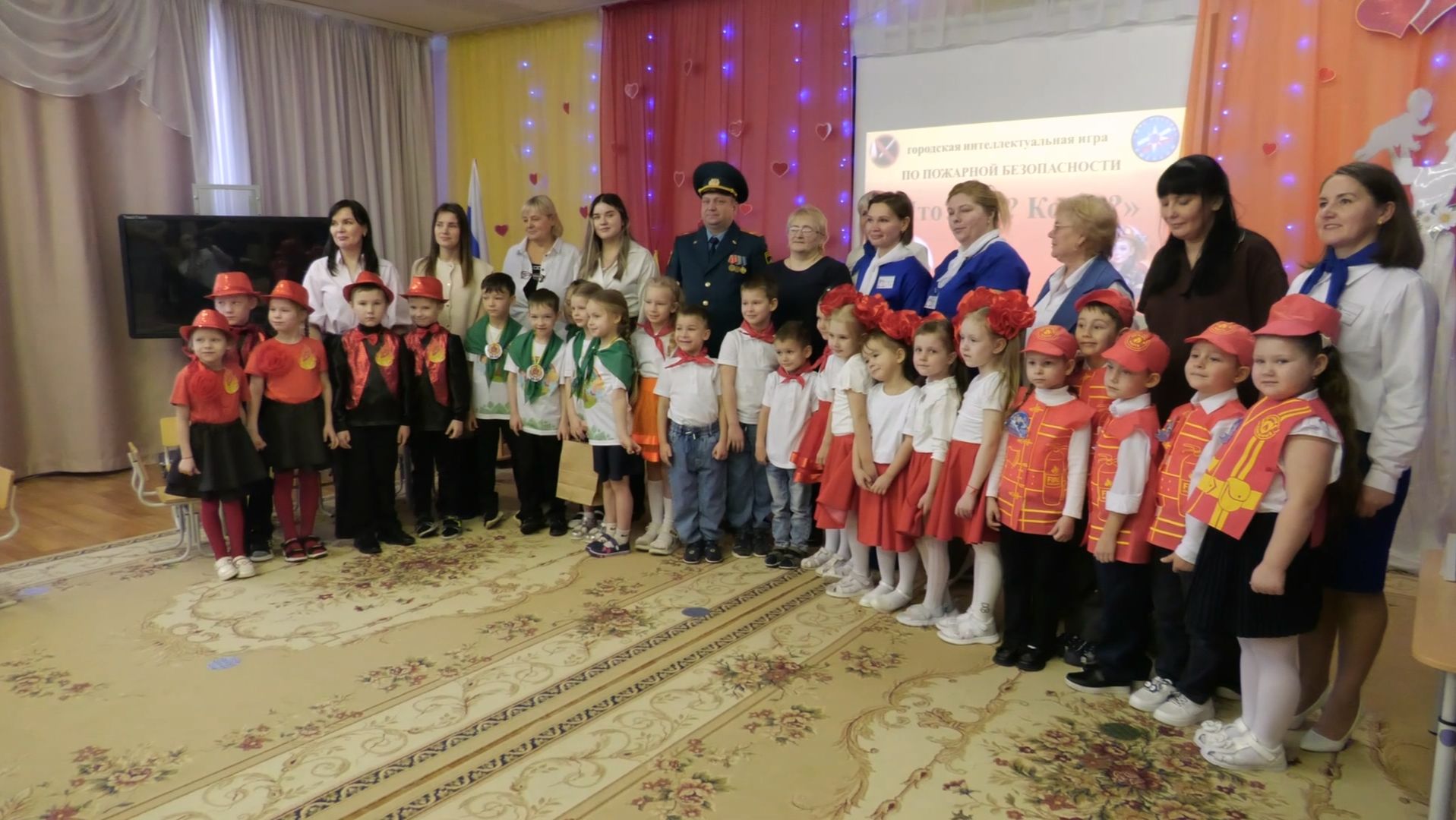 Серовские дошколята закрепили знания как действовать при пожаре на игре «Что? Где? Когда?» смотреть онлайн