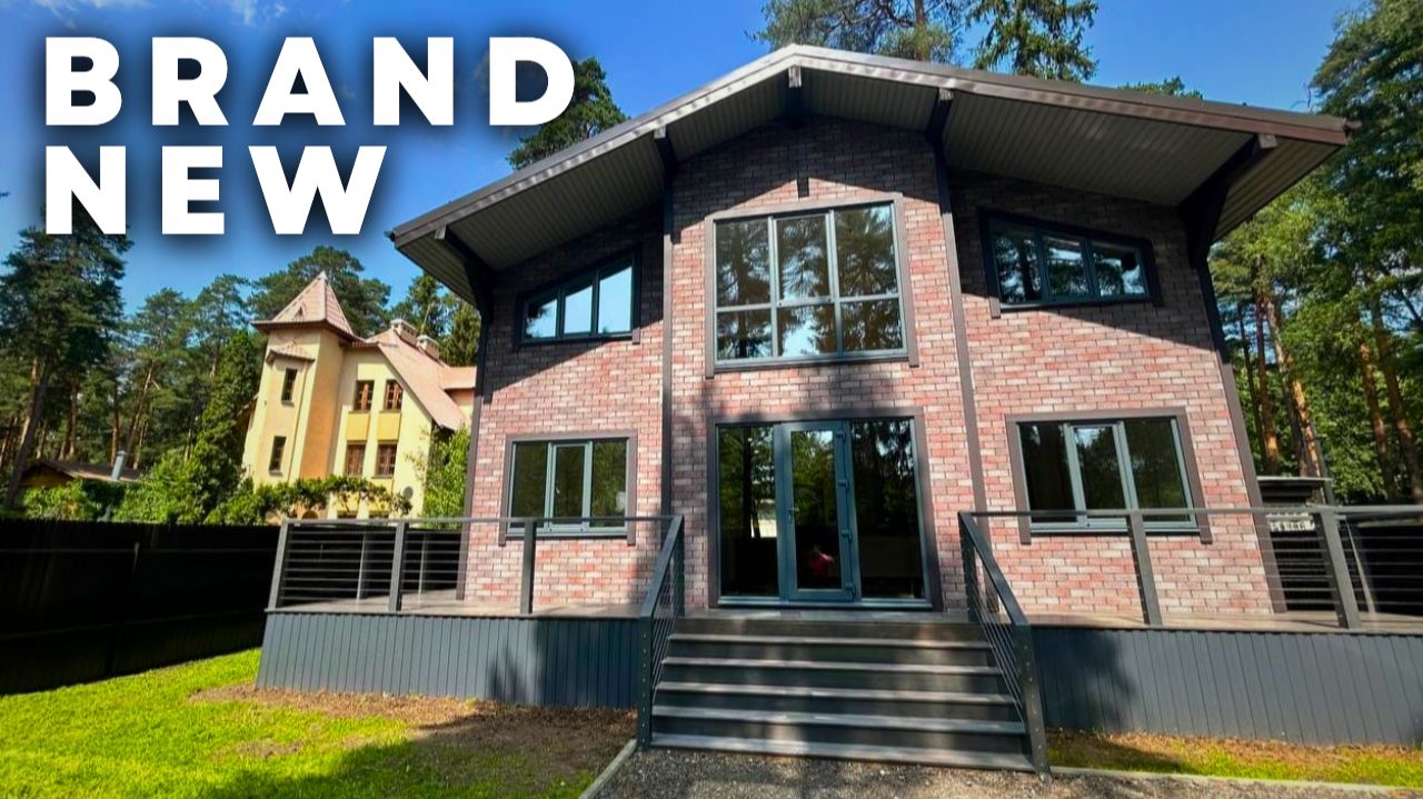 Russian (Brand New) House Tour: Could You Live There?