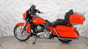 Harley-Davidson Street Glide vin 5HD1KB4E9BB605679