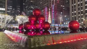 4K🇺🇸_NYC_Christmas_Lights_&_Festive_Walk🎄💂🏼_—_5th_&_6th_Ave_Holiday