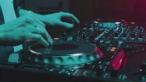 Dido — Thank You (Dimitri Vegas & Like Mike vs. W&W Remix)