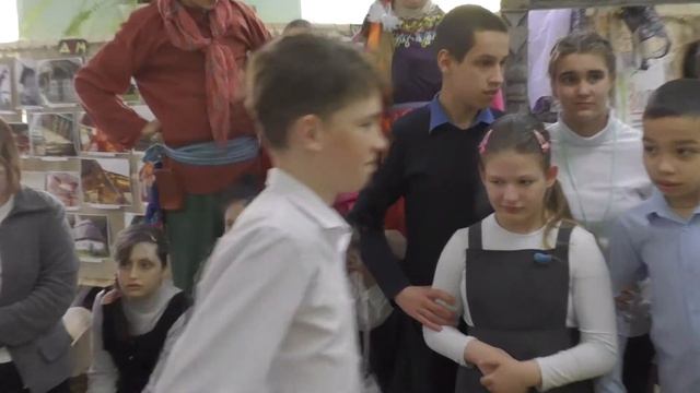 В Севастополе дети из коррекционной школы №1 знакомятся с русским наследием на выставке Зерна смотреть онлайн