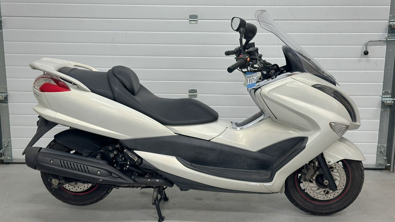 Yamaha MAJESTY 250 - SG20J-012197