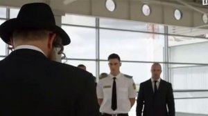 Мы смотрим Шоу Трумана ... Все уже было экранизировано ... Сериал Слуга Народа...!