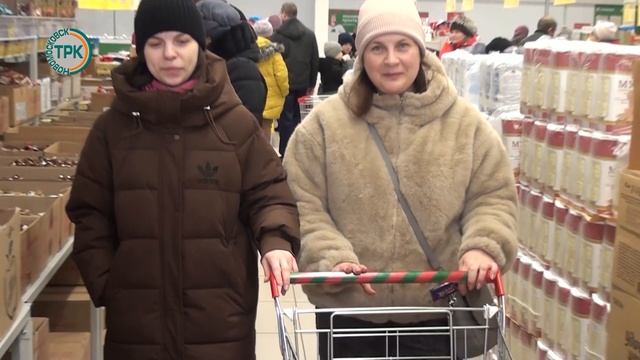 В Новомосковске открылся магазин «Победа» смотреть онлайн