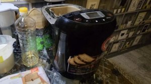 Хлебопечка "Редмонд" Пеку хлеб