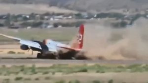 Невероятные Моменты в Авиации, Снятые на Камеру👍