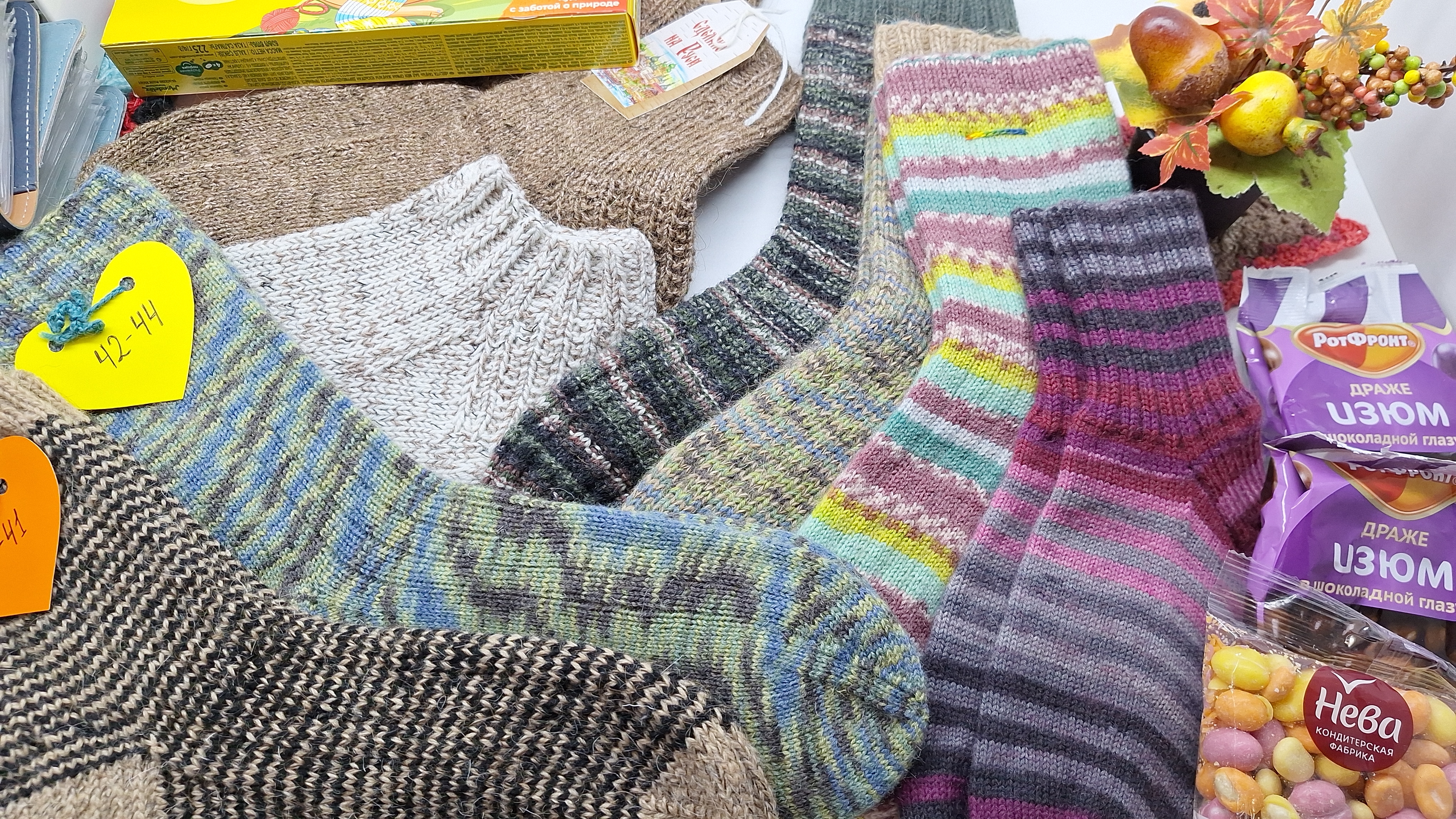 Посылки на благотворительность// Носочки от Лёли// Носочки от Елены// Вкусняшки смотреть онлайн