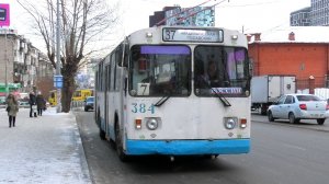 Троллейбус Екатеринбурга ЗиУ-682Г-016 (012) борт. №384 маршрут №37 на остановке "ТЦ Алатырь"