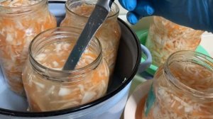 Капуста заквасилась.