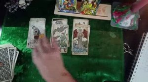 Смотрю Долину на картах Таро