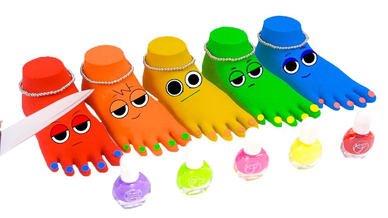 ИГРАЕМ С КИНЕТИЧЕСКИМ ПЕСКОМ ЛЕПИМ ЦВЕТНЫЕ СТОПЫ ВИДЕО МУЛЬТИКИ ДЛЯ ДЕТЕЙ КАНАЛ ИГРАЛКИ-ЗАЛИПАЛКИ