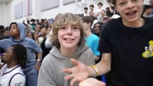 Как появился six sewen