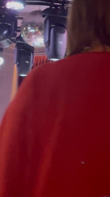 Номер в рамках театрального представления «Creep»