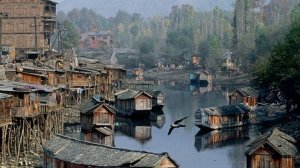 В Этих Домах Живут Люди