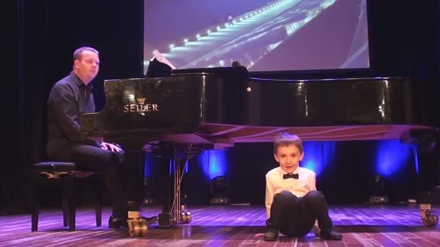 "Каролина" 17.05.21 ТГИК смотреть онлайн