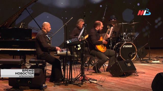 40-летний юбилей оркестра «Комбо-джаз-бенд» отметили на сцене Волгоградской филармонии