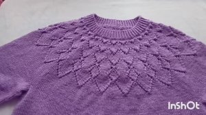 Кофточка круглой кокеткой сверху ч.1.