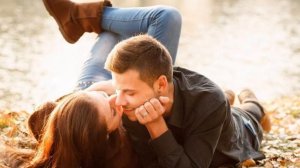 "ВОЛШЕБНАЯ ФЛЕЙТА ПОЁТ О ЛЮБВИ" Любовь Пузикова-музыка, слова и монтаж клипа, исп. И. Цховребов