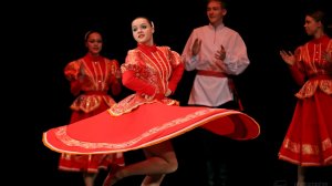 «Русская пляска», Ансамбль танца "Карусель". "Russian Dance", Dance Ensemble "Carousel".