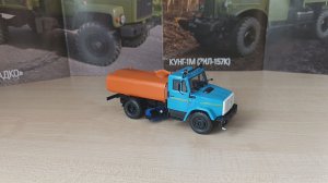 Обзор модели Зил-4333 КО-713, масштаб 1:43, "Modimio".