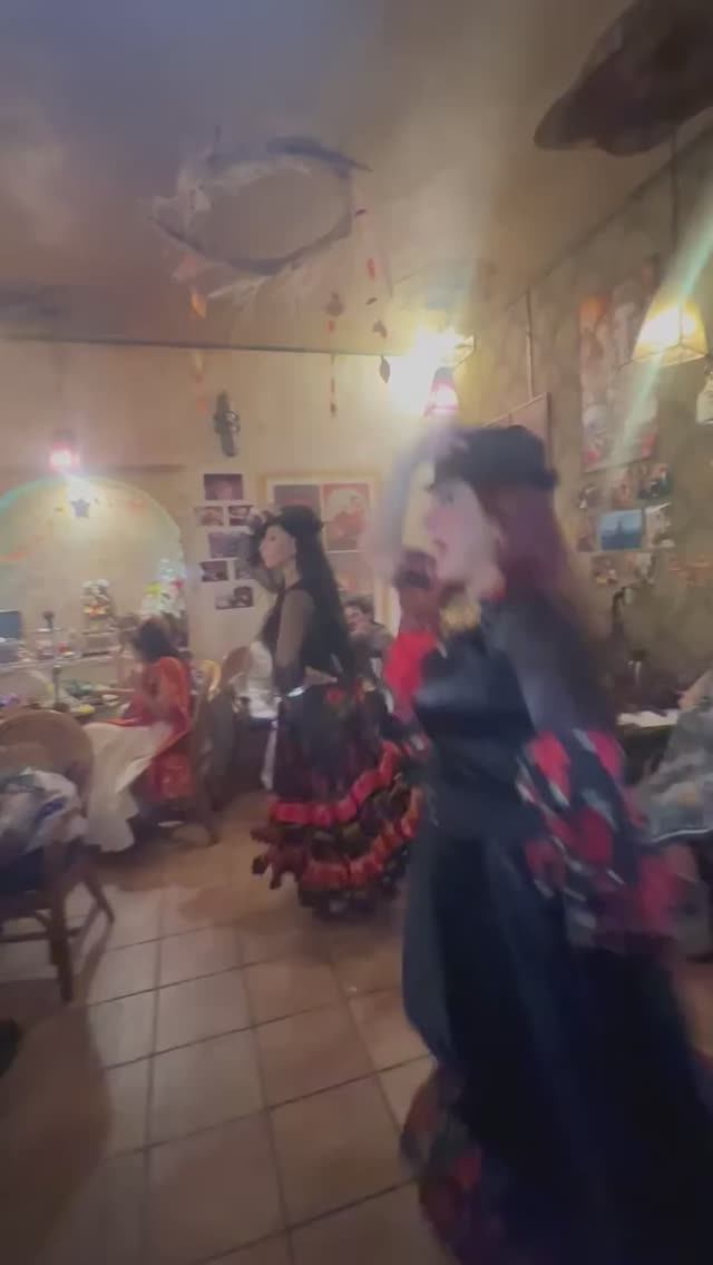 #ТАНЕЦ "Я МИЛОГО УЗНАЮ ПО ПОХОДКЕ". АРТИСТЫ НА ПРАЗДНИК, КОЛЛЕКТИВ. ШКОЛА ТАНЦЕВ "Экспромт"