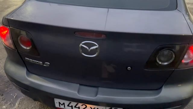 Мазда 3