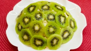 Праздничный салат "Черепаха " с Киви