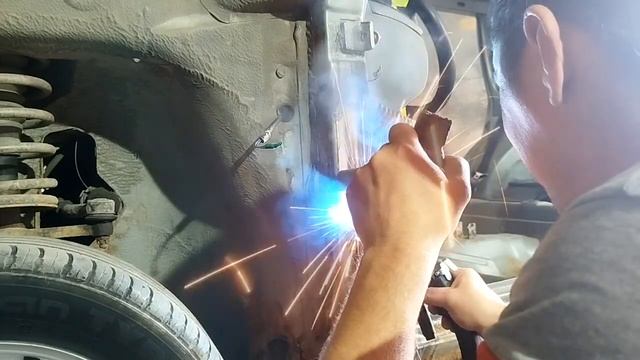 Переварка передних стоек. Восстановление ваз 2114. Часть 1.