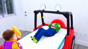 Влад и его новая игровая с АВТОПАРКОМ! ВЛАД И НИКИТА