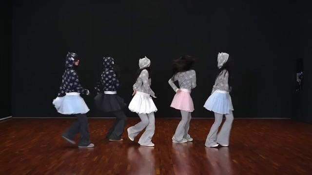 ILLIT - DO THE DANCE DANCE MIRRORED смотреть онлайн