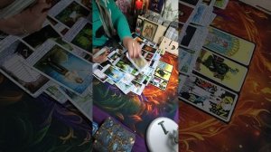 Кто за вас цепляется, свампирить вас пытается?